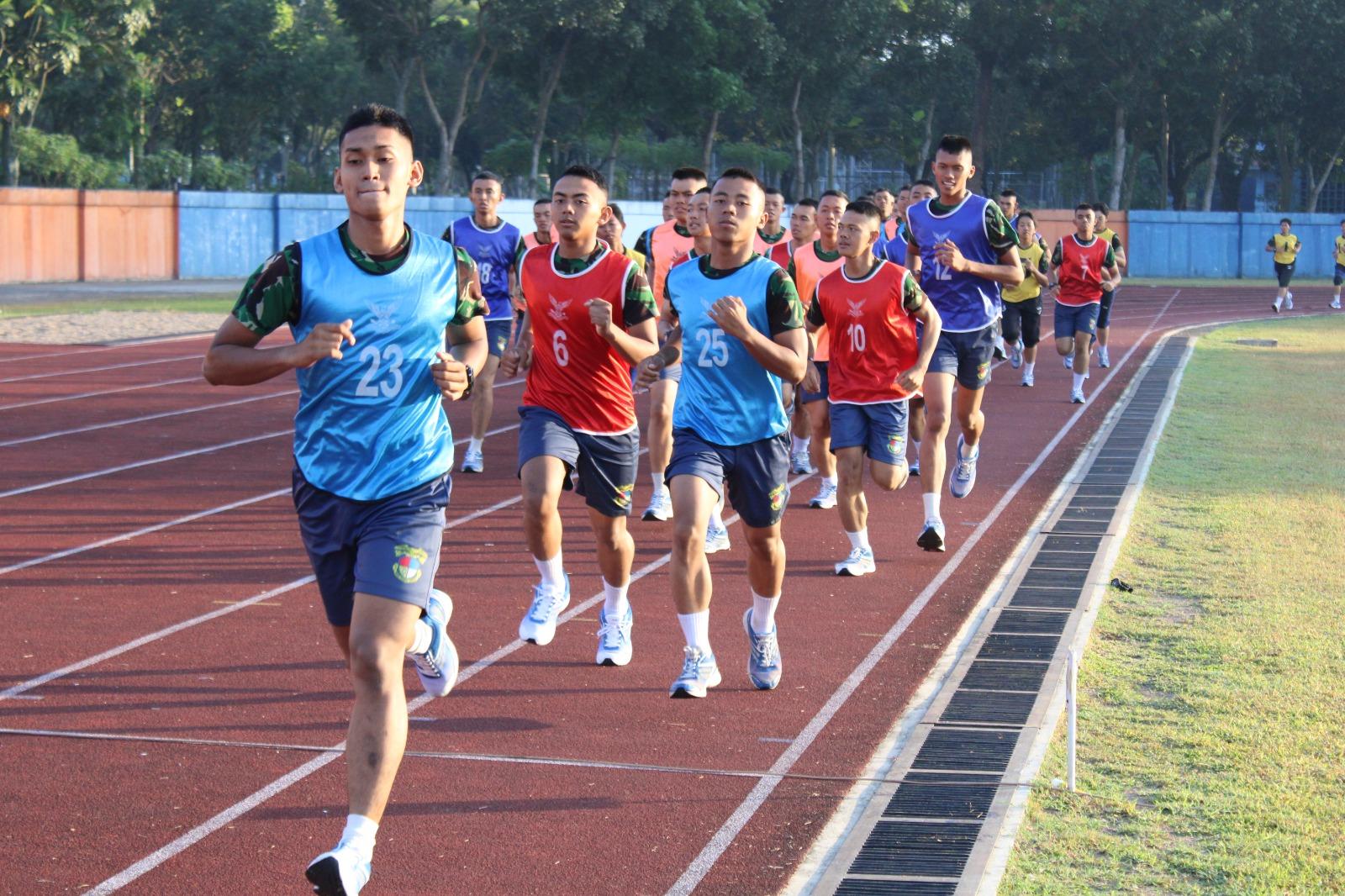 GUBERNUR AAU : KUALITAS KESAMAPTAAN TARUNA HARUS TERUS DITINGKATKAN
