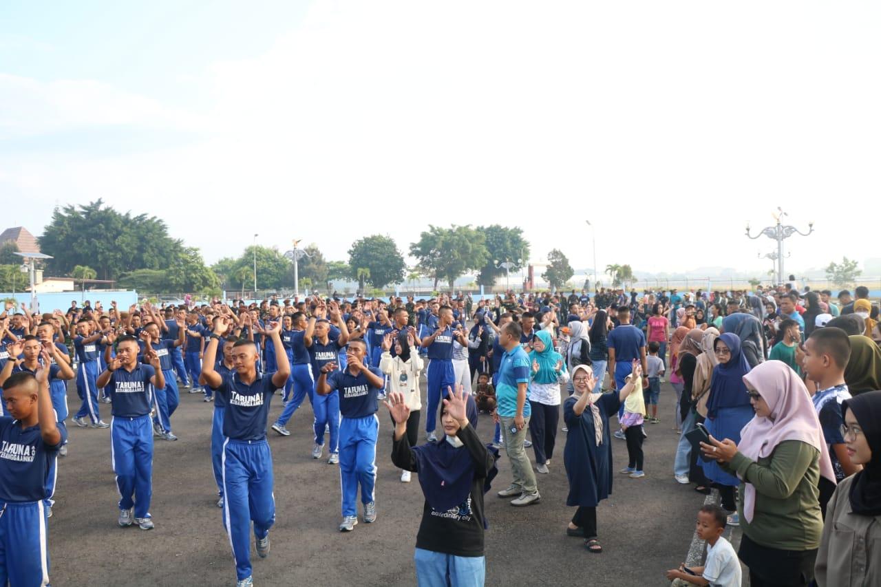 TOUR DE CAMPUS : SENAM BERSAMA TARUNA AAU