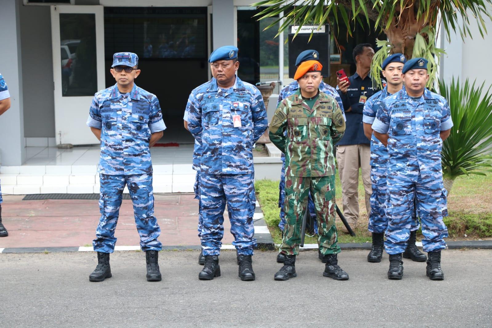 TNI AU BANTU PENANGGULANGAN BENCANA GEMPA BUMI DI KAB. GUNUNGKIDUL
