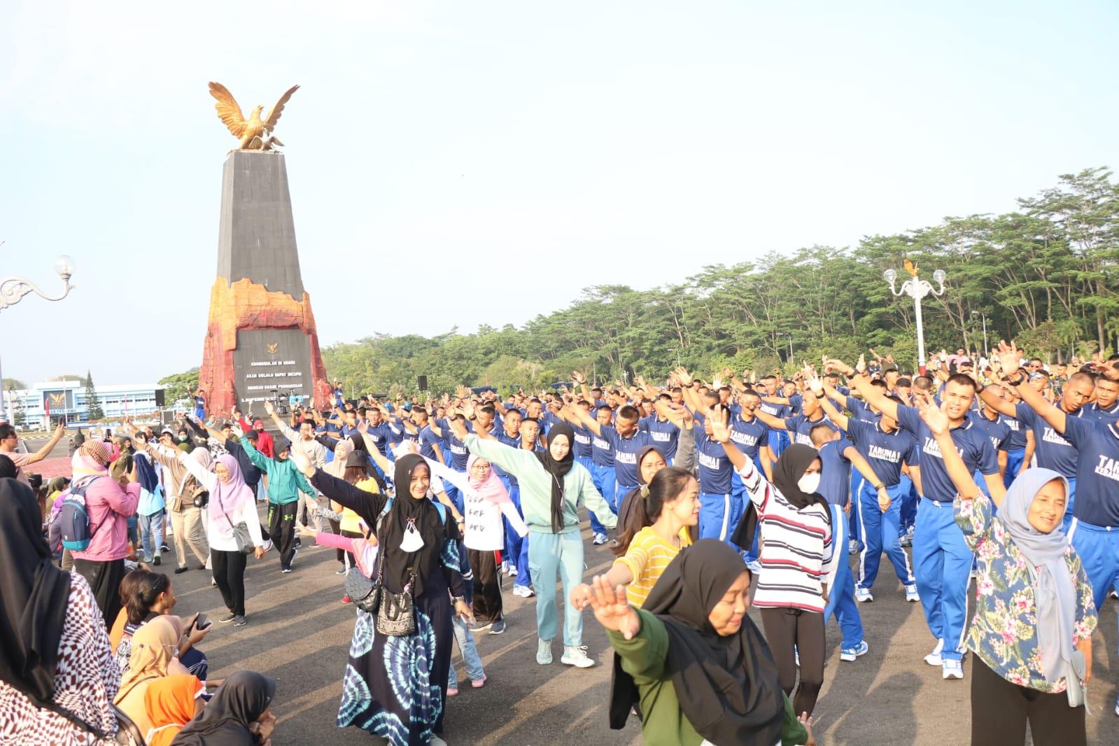 TOUR DE CAMPUS HIBUR MASYARAKAT DI KSATRIAN AAU