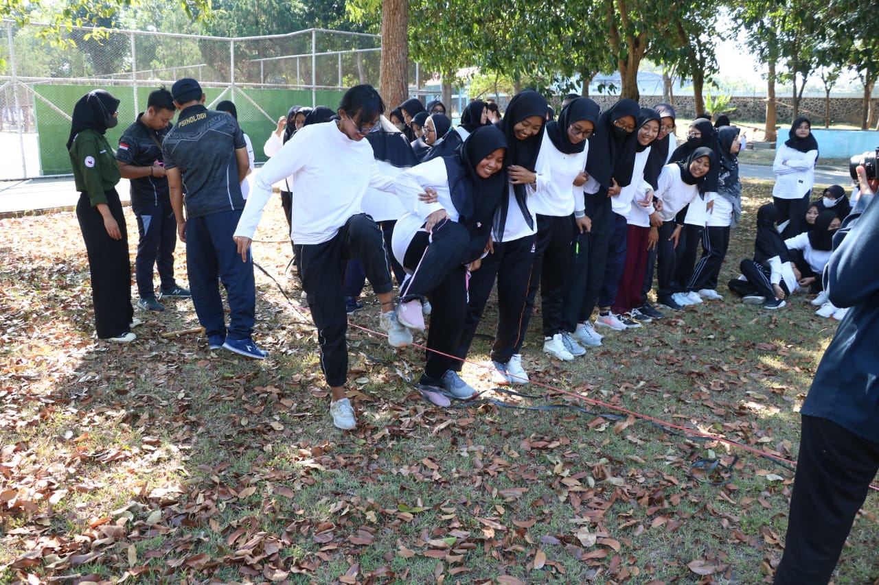 MAHASISWA PPG UNY PRAKTEK PSIKOLOGI LAPANGAN DI AAU