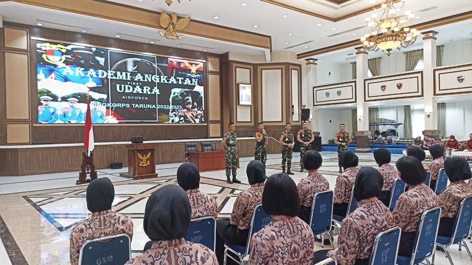 PASKIBRA KAB MOJOKERTO KUNJUNGI AAU