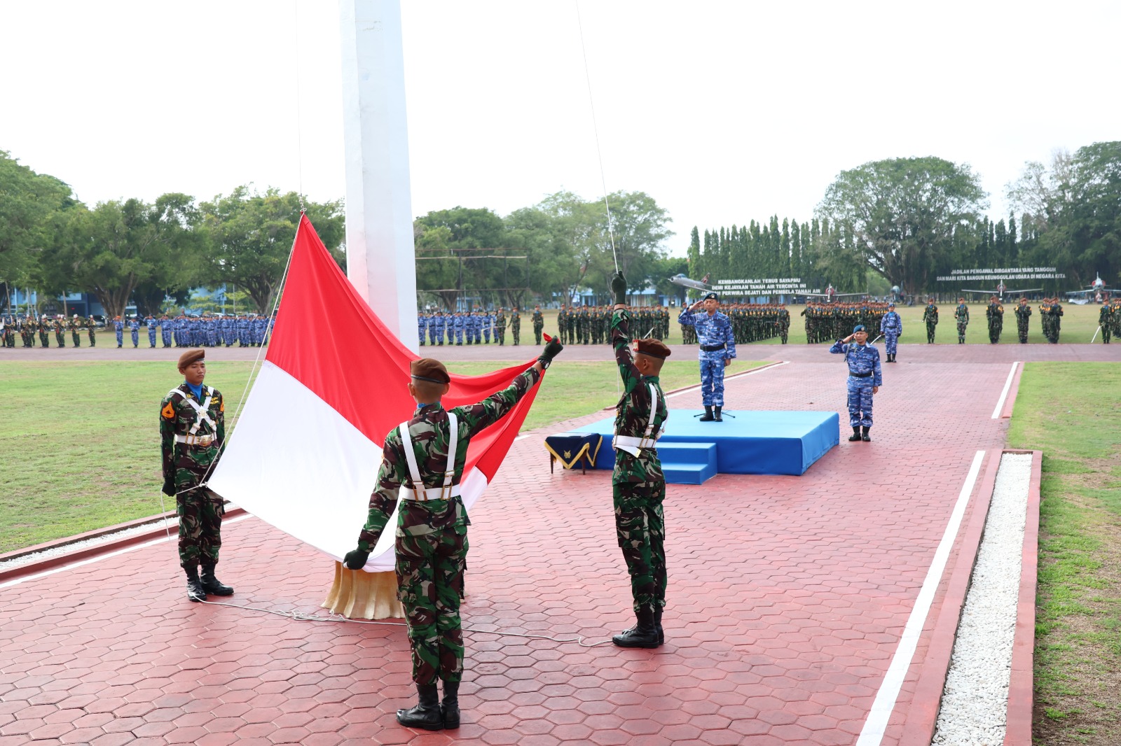 UPACARA 17AN DI AAU : NETRALITAS TNI MUTLAK HARUS DIJAGA