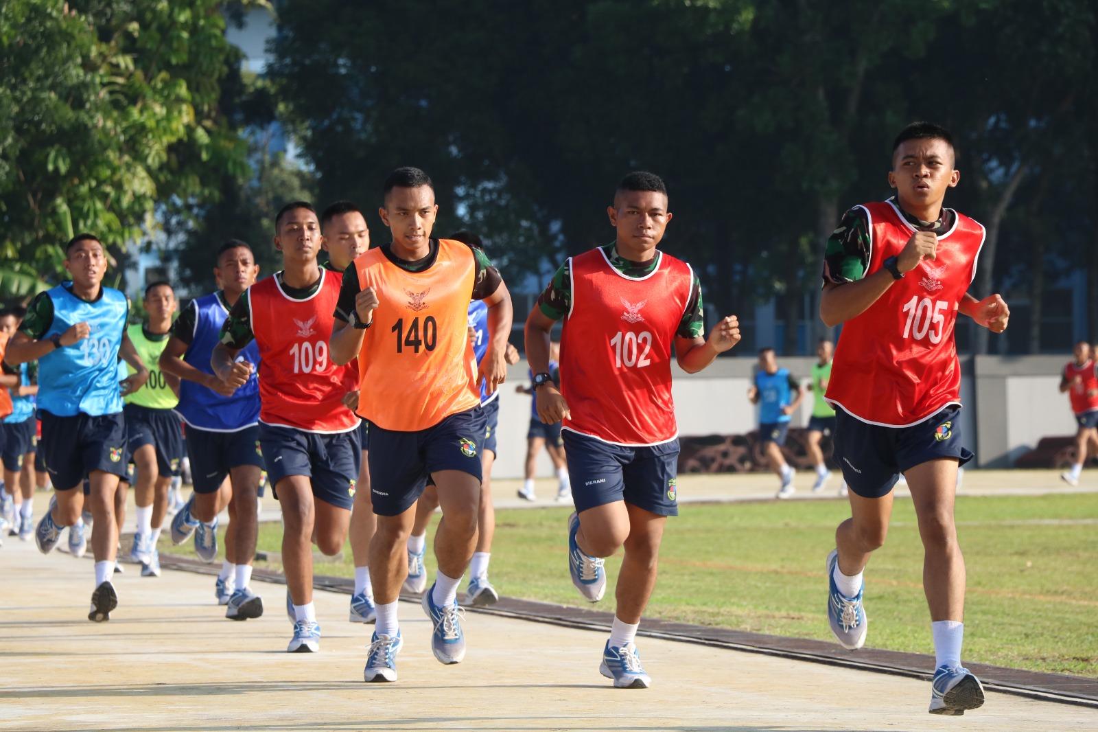 CEK KESIAPAN FISIK, PRATAR TK.I AAU LAKSANAKAN TES SAMAPTA