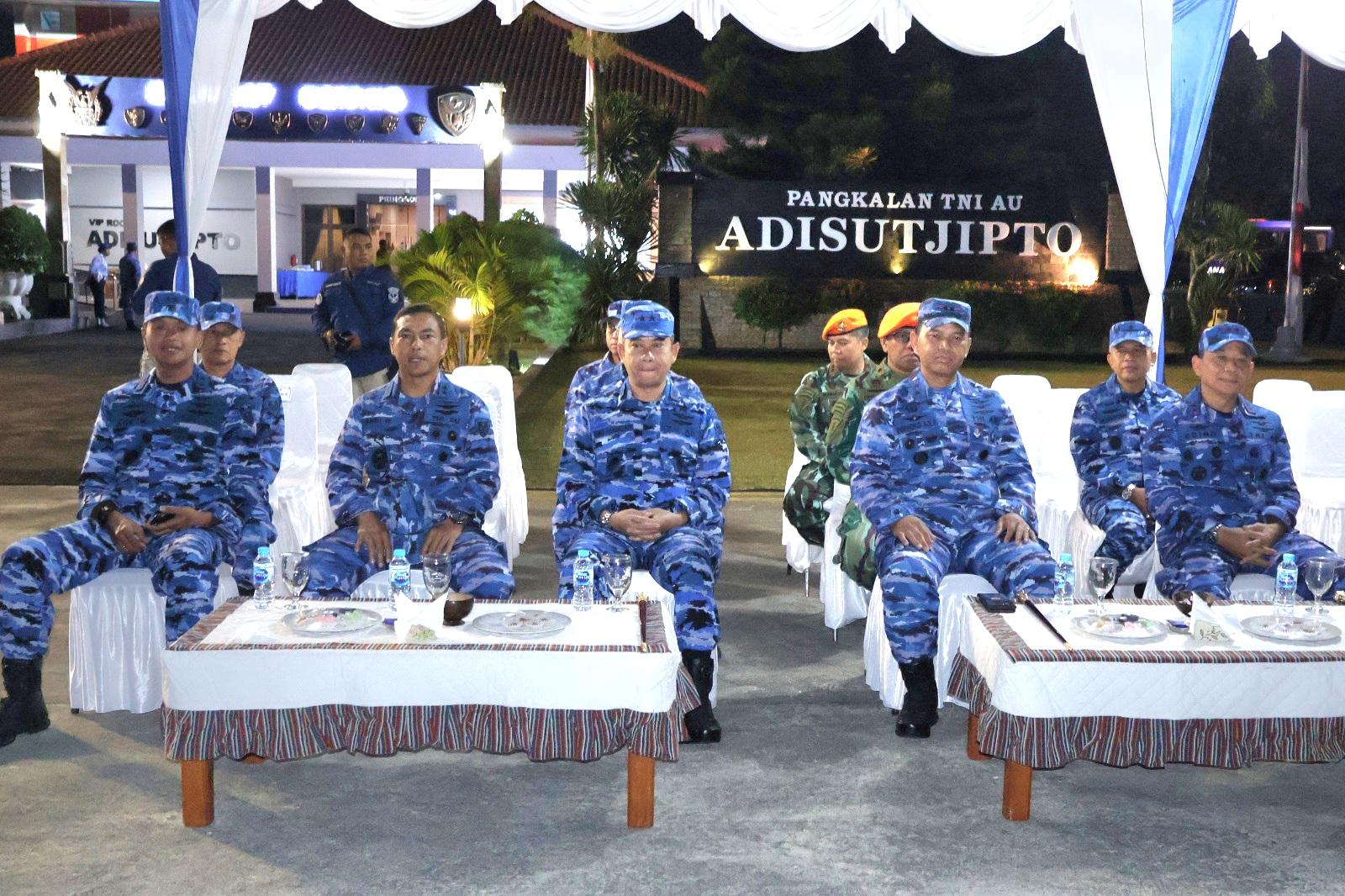 GUBERNUR AAU HADIRI NAPAK TILAS HARI BAKTI TNI AU KE-77