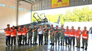 GUBERNUR AAU TINJAU KESIAPAN ALINS ALONGIN DAN LABORATORIUM DEPARTEMEN AERONAUTIKA UNTUK TAHUN PENDIDIKAN BARU 2024/2025