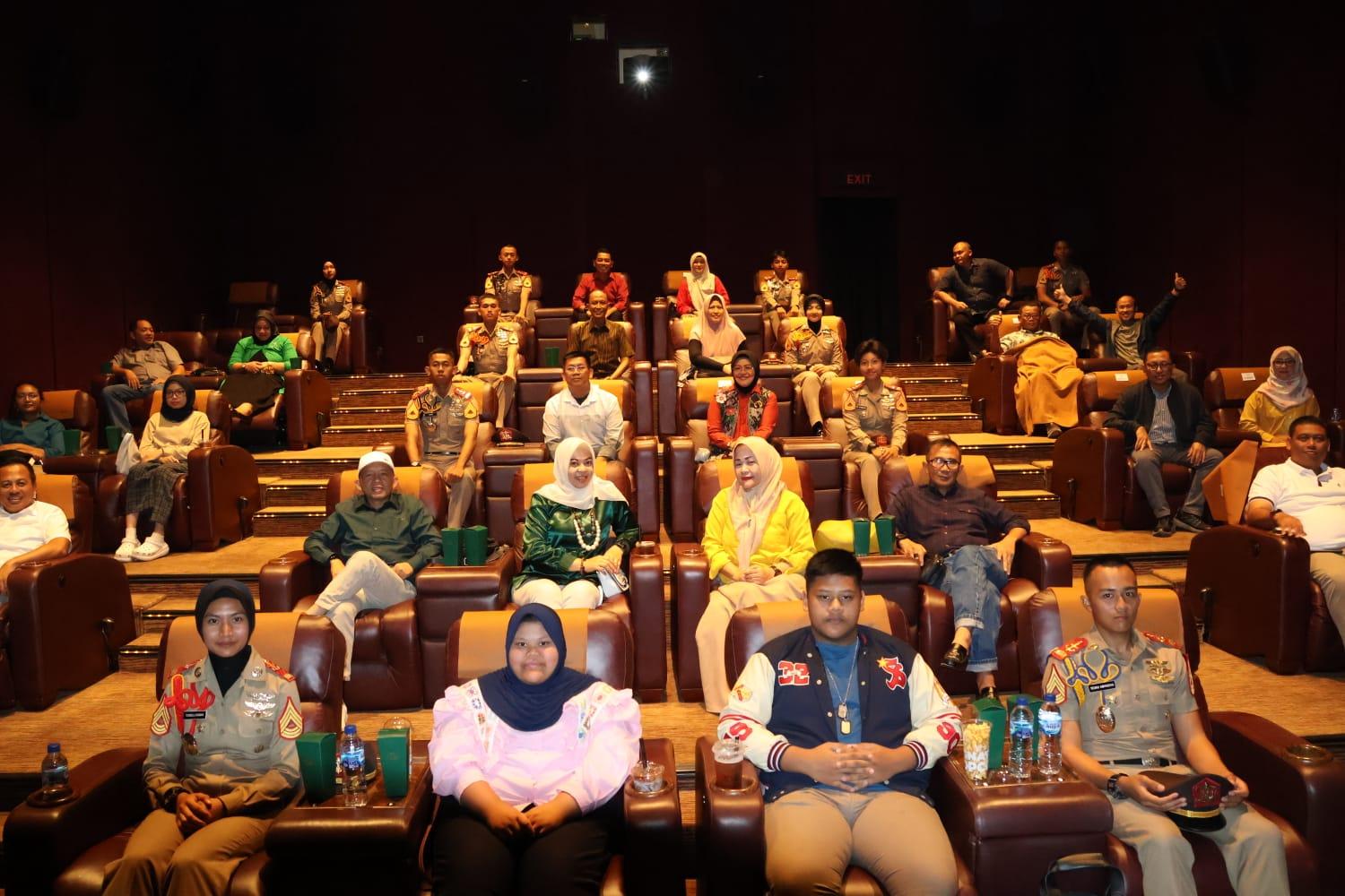 KARBOL AAU NOBAR FILM HIJACK 1971