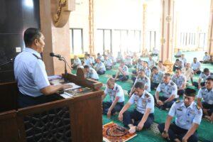 AAU Gelar Sholat Dhuha : Menjadikan Ibadah Sebagai Kebutuhan Jiwa
