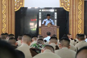 MENJAGA SPIRITUALITAS, CIVITAS AAU GELAR IBADAH RUTIN RABU PAGI