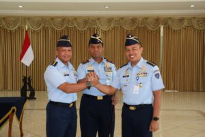 Gubernur AAU Pimpin Sertijab Kepala Departemen Matra