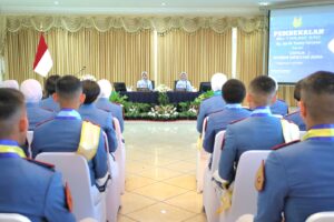 Ibu Asuh Taruna, Dampingi Ibu Taruna AAU Berikan Pembekalan Kepada Capaja 2025.