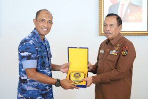 Wakil Gubernur AAU Terima Courtesy Call Ketum II DPP LVRI Marsdya TNI (Purn) Wresniwiro
