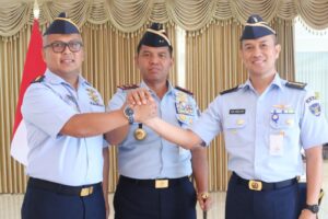 Gubernur AAU Pimpin Upacara Sertijab Kepala Departemen Aeronautika