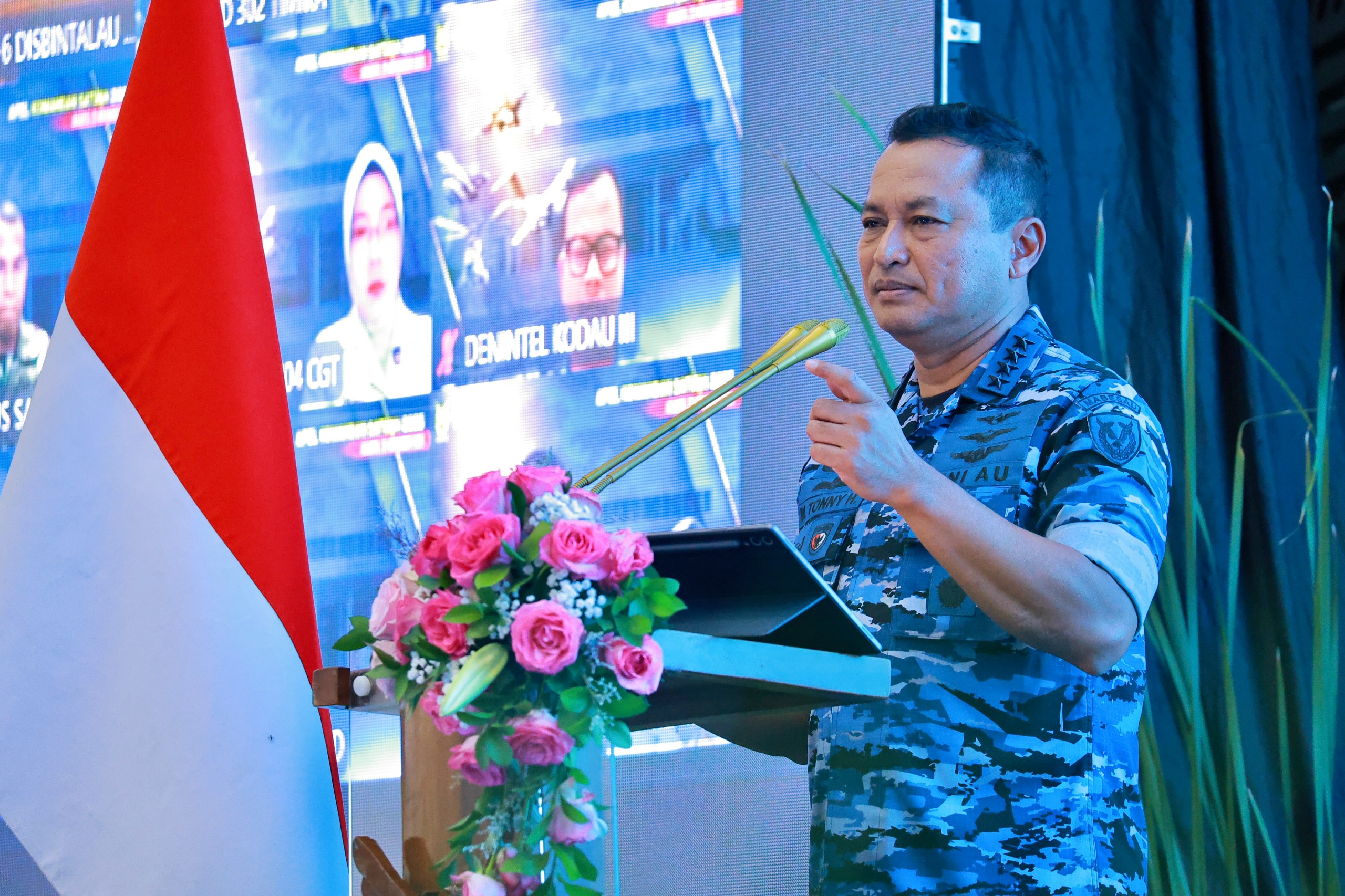 594ca935-0451-47ec-8bf9-e60d5cb023ad