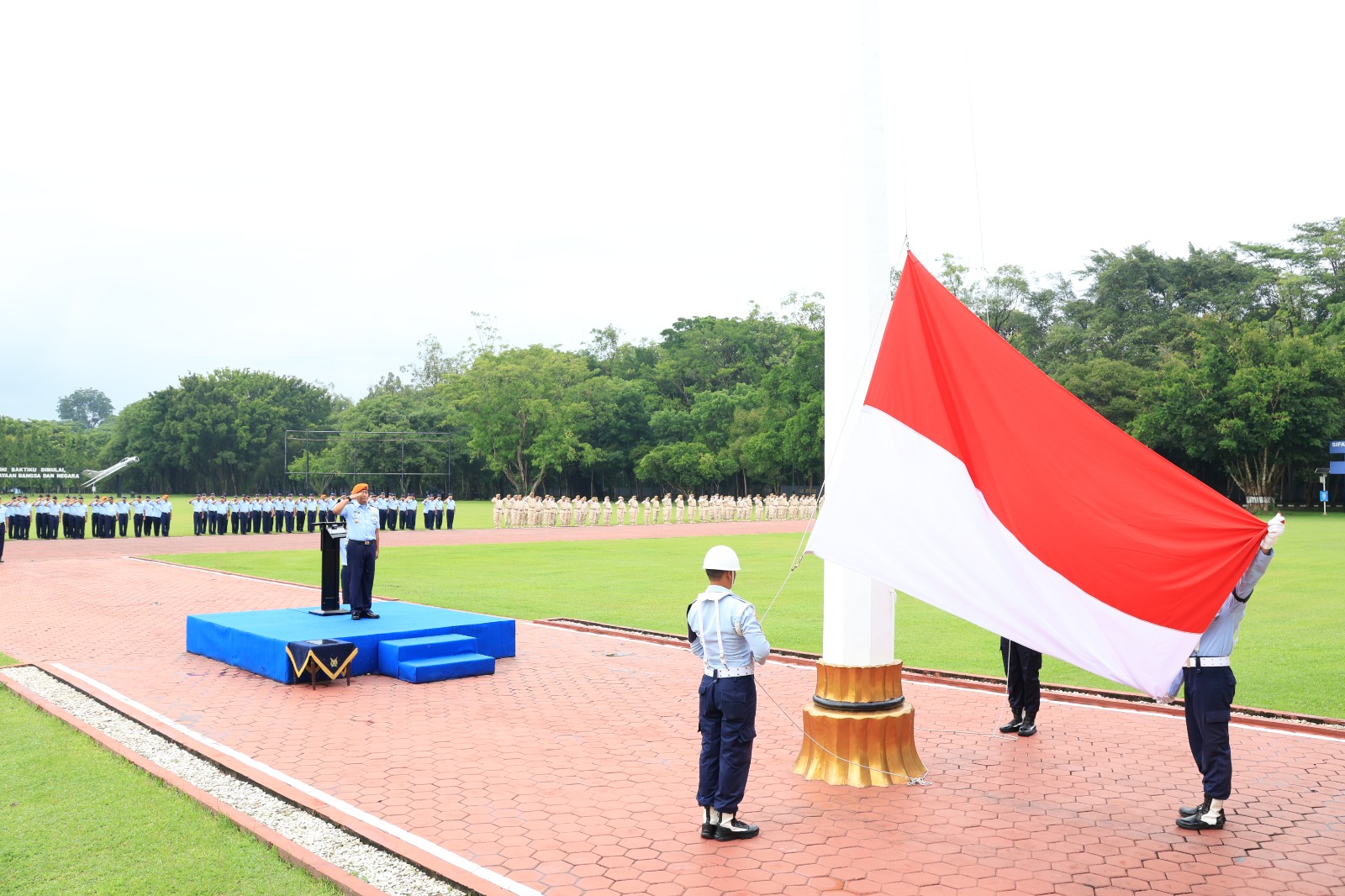 WhatsApp Image 2025-11-24 at 13.01.00