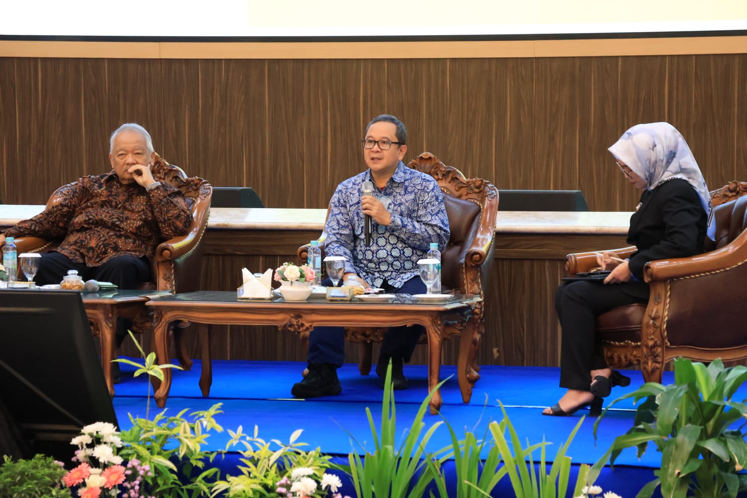 WhatsApp Image 2025-11-27 at 22.41.37 (2)