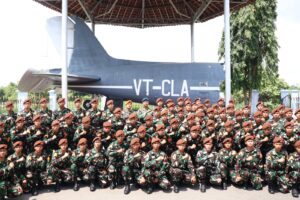 Taruna Tingkat I AAU Laksanakan Kunjungan Sejarah dan Pembinaan Tradisi Kejuangan